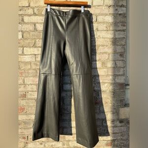 NEW WITHOUT TAG ANN TAYLOR FAUX GRAY LEATHER PANTS SIZE 6